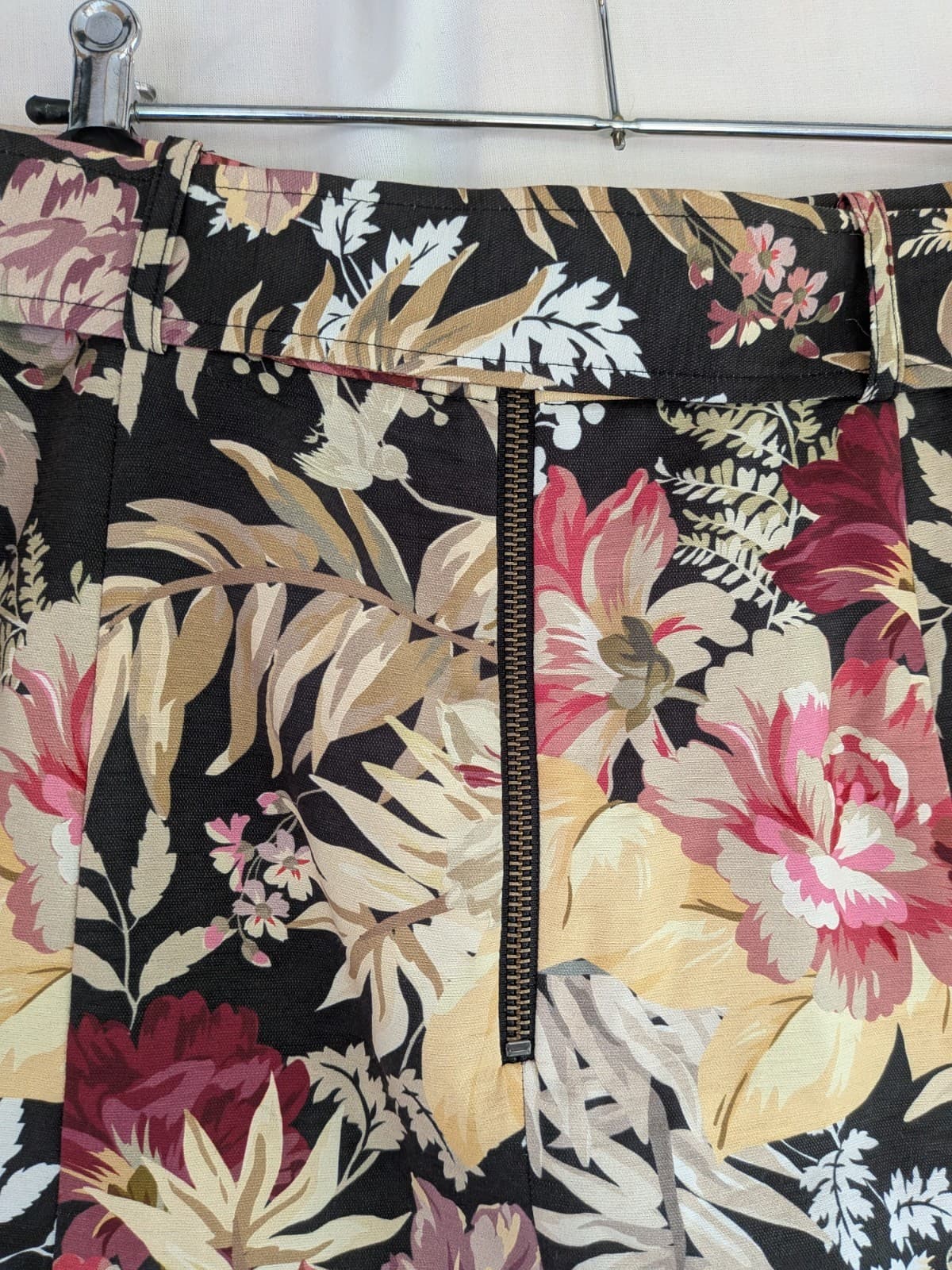 Sheike Floral Skirt Size Aus 12 US 8 High Waist Utility Pocket Belted Mini Skirt — photo 6 of 9