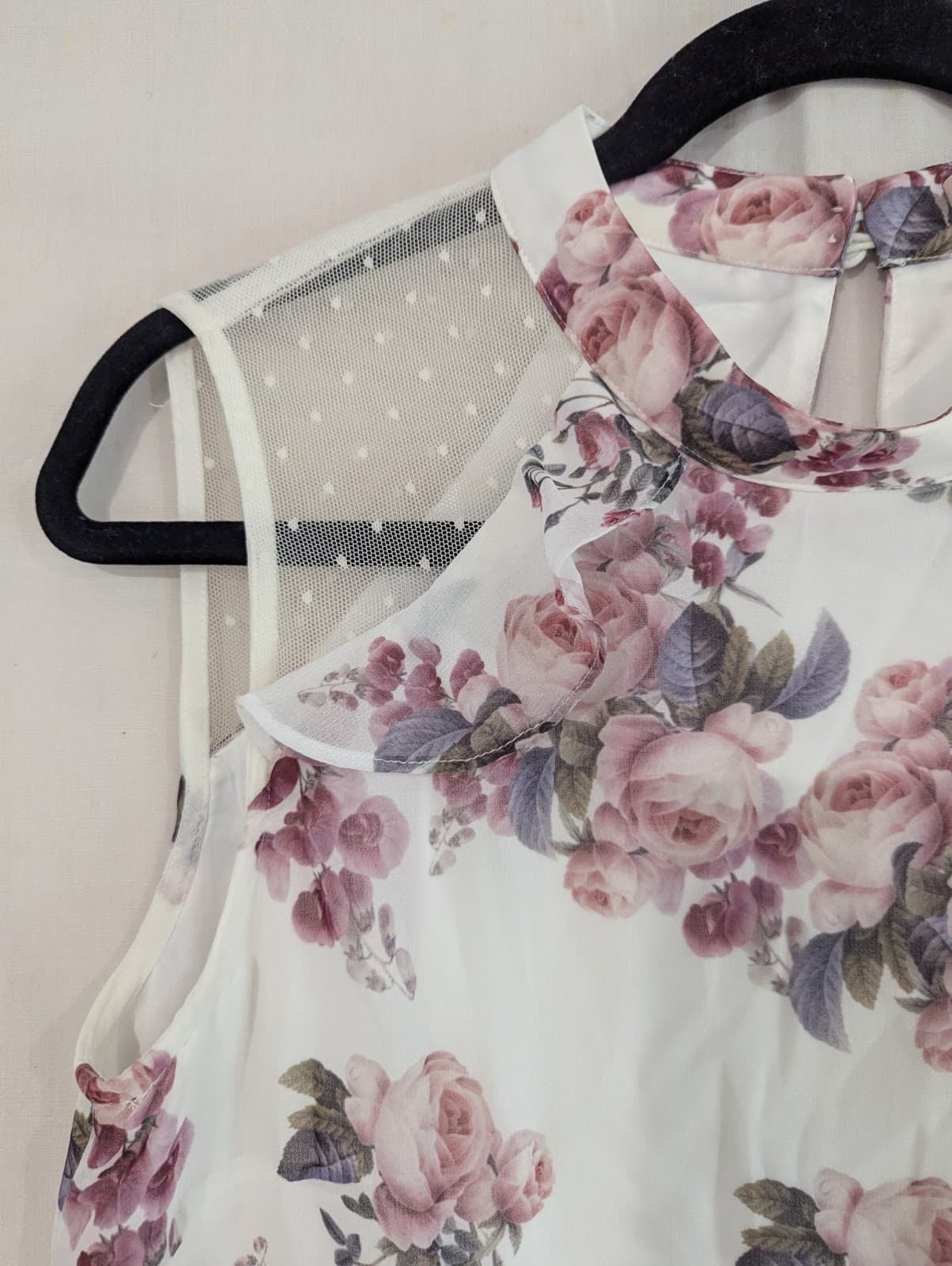 Review Floral High Neck Top Cream Rose Print Sheer Mesh Sleeveless Size 10 — photo 3 of 8