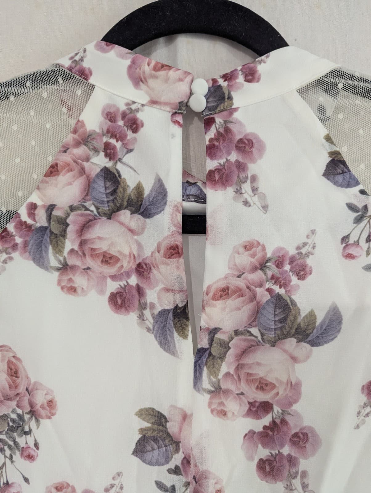Review Floral High Neck Top Cream Rose Print Sheer Mesh Sleeveless Size 10 — photo 7 of 8
