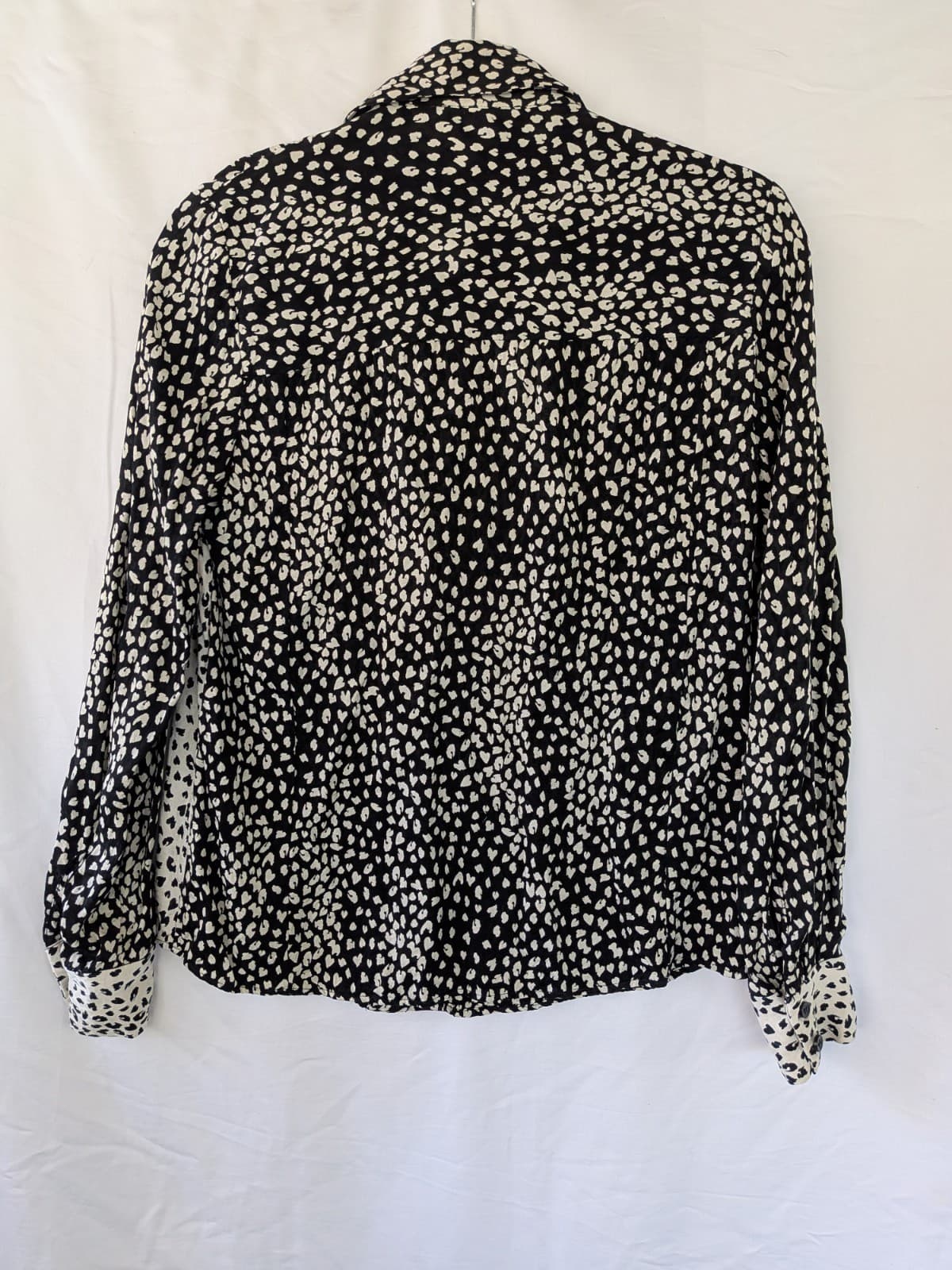 Maje Leopard Print Shirt Star Contrast Button Up Blouse Black White Size 12 — photo 15 of 17