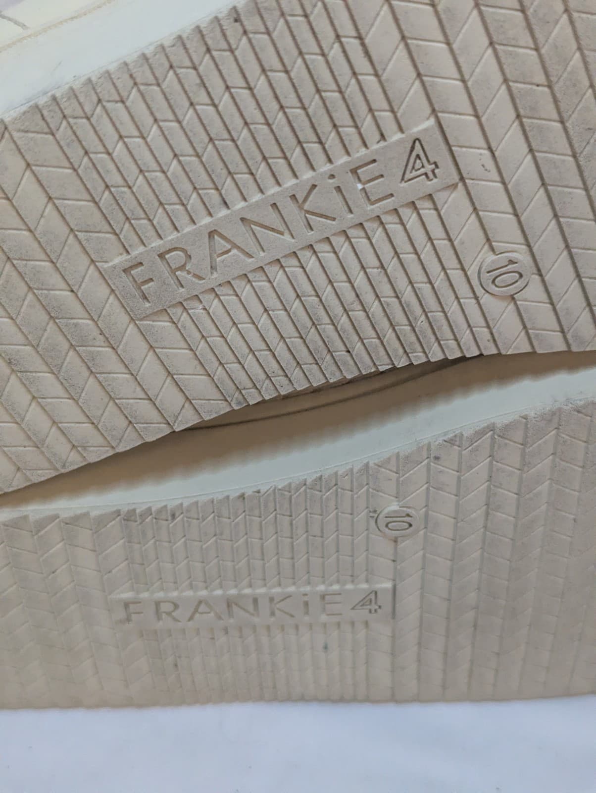 Frankie4 Sneakers Cream Size 10 leather comfort orthotic friendly casual — photo 9 of 10