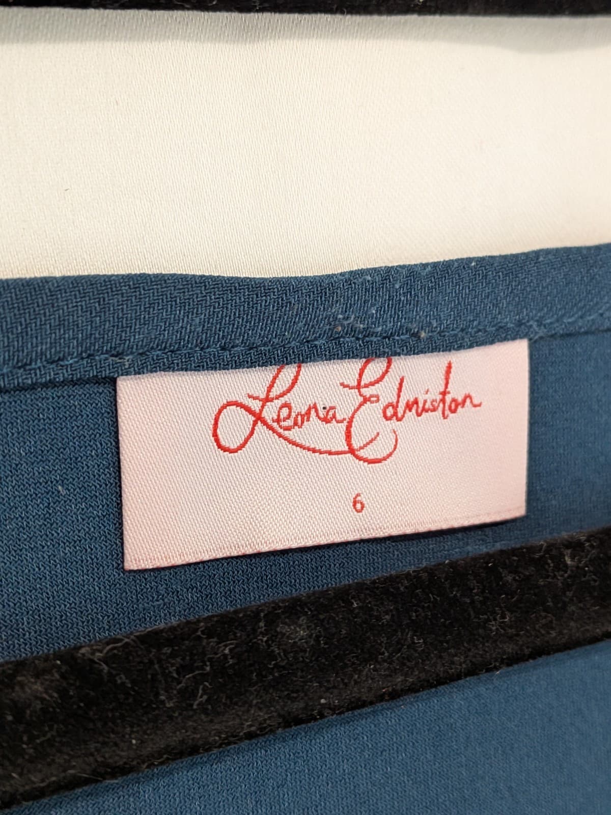 Leona Edmiston Dress Size 6 18 Green Blue Belted Cowl Neck Stretch Cocktail — photo 4 of 11