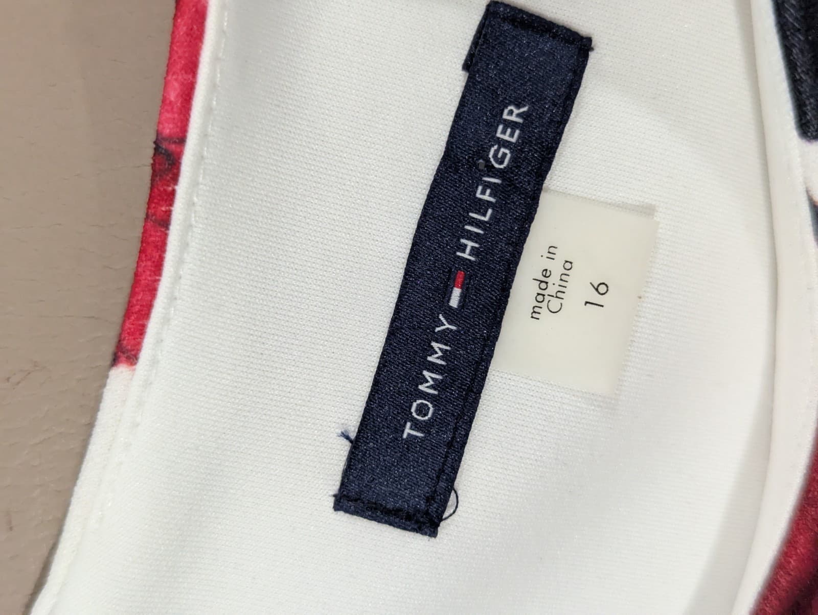 Tommy Hilfiger Dress Plus Size AUS 16 US 12 White Red Floral Fit Flare Cocktail — photo 10 of 10