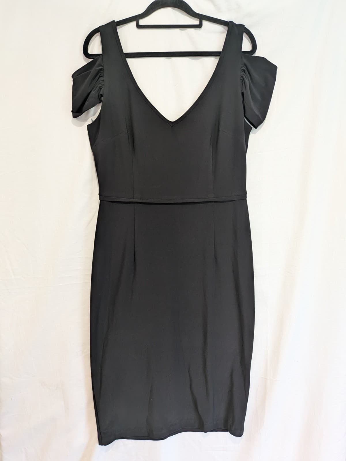 Leona Edmiston Frocks Dress AUS 2 Black Cocktail Wiggle Evening Wedding — photo 3 of 11