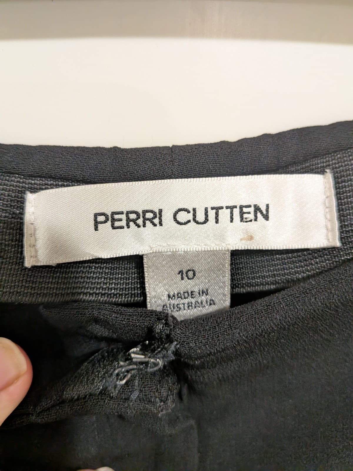 Perri Cutten Pants Size 10 Black Career Work Office Corporate Straight Cut — photo 6 of 10