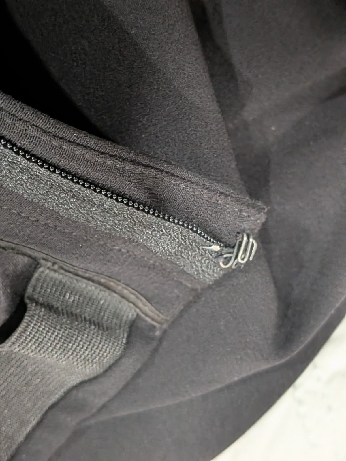 Perri Cutten Pants Size 10 Black Career Work Office Corporate Straight Cut — photo 9 of 10