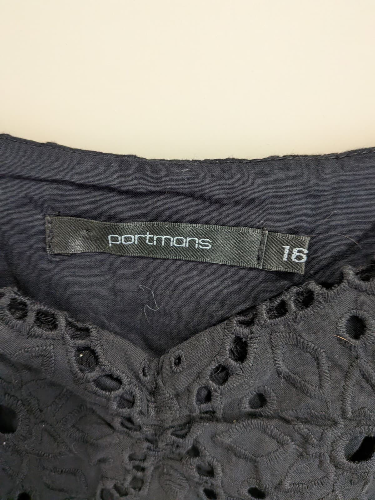 Portmans Black Broderie Anglaise Cotton Blouse Puff Sleeve AUS 16 US 12 — photo 5 of 8