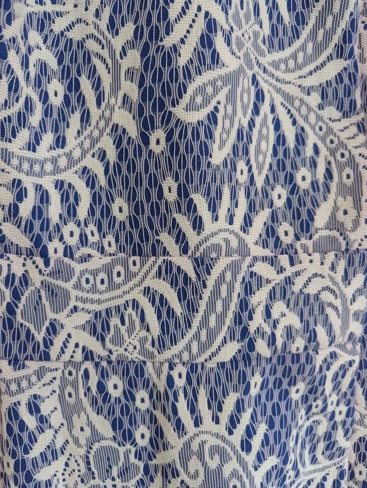 Review Dress Blue White Lace Cocktail Party Pencil Wiggle Size Aus 12 US 8 — photo 6 of 6