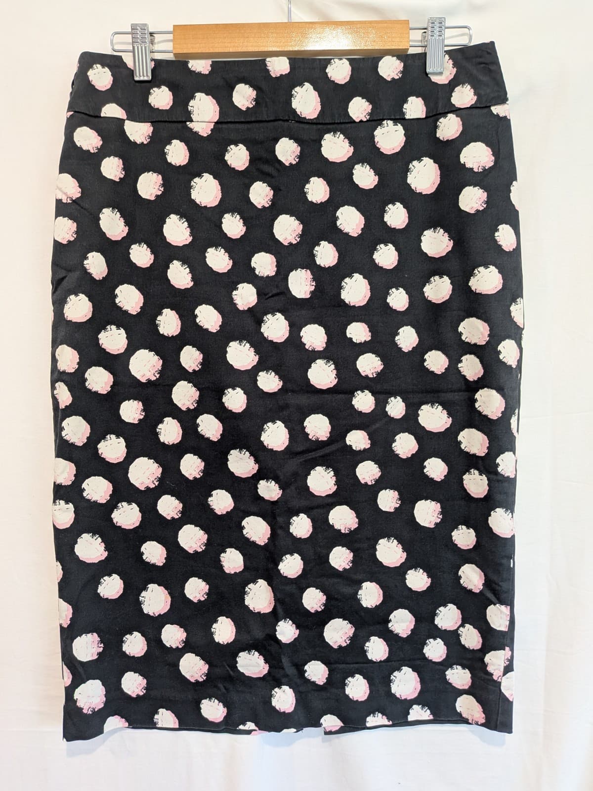 Review Pencil Skirt Size 12 Black Pink Polka Dot Corporate Stretch Midi Workwear — photo 3 of 7