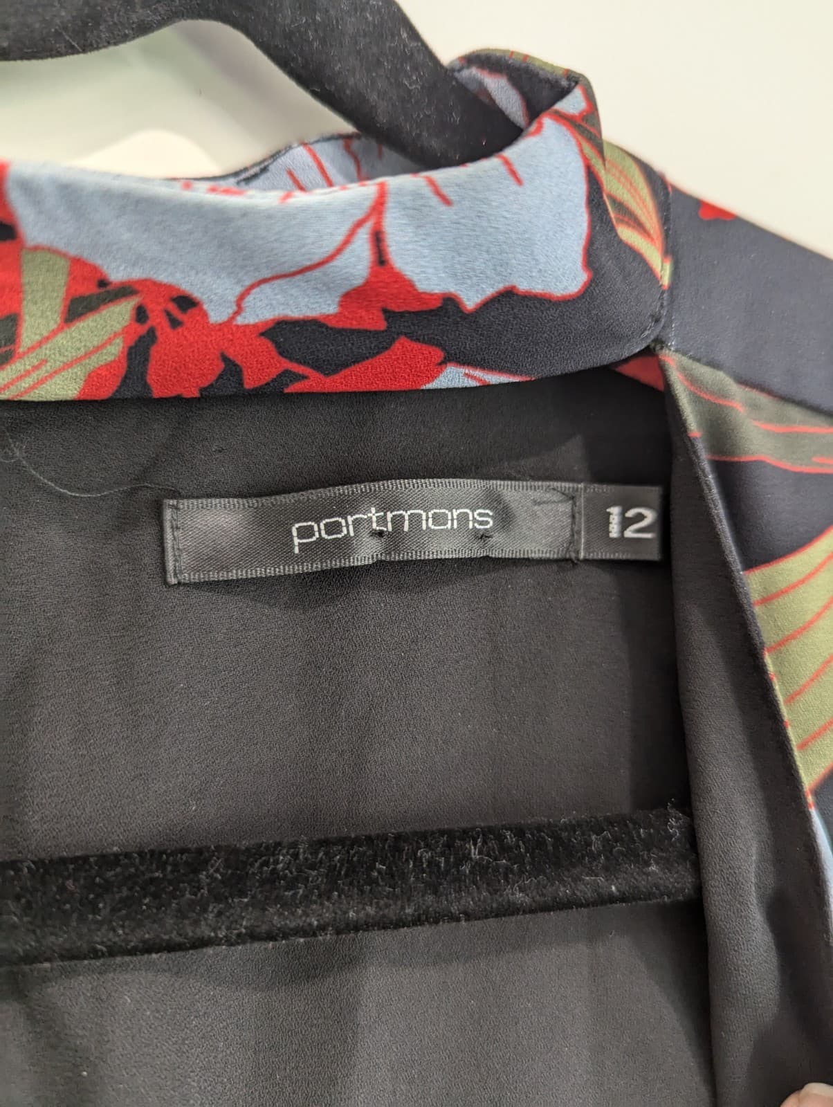 Portmans Dress Size 12 AUS 8 US Black Red Floral Ruffle Bell Sleeve Mini A Line — photo 5 of 8