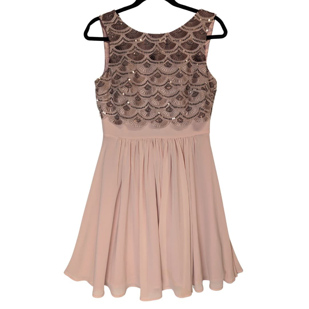 Review Dress Size Aus 10 US 6 Pink Sequin Embroidered A Line Pink Cocktail Glam — photo 2 of 10