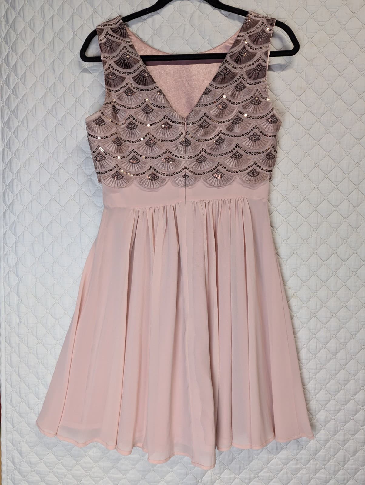 Review Dress Size Aus 10 US 6 Pink Sequin Embroidered A Line Pink Cocktail Glam — photo 7 of 10