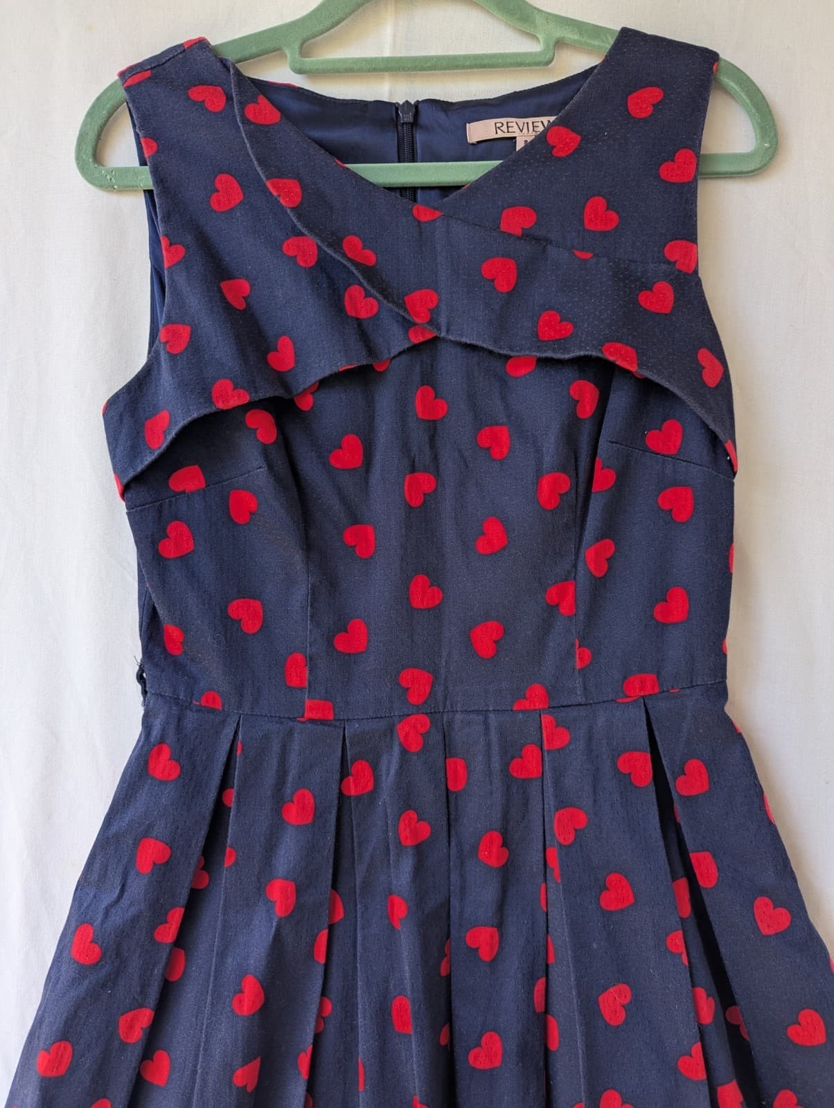 Review Dress Navy Red Heart Cotton Fit Flare Retro Pinup Cocktail Size AUS 8 — photo 3 of 10