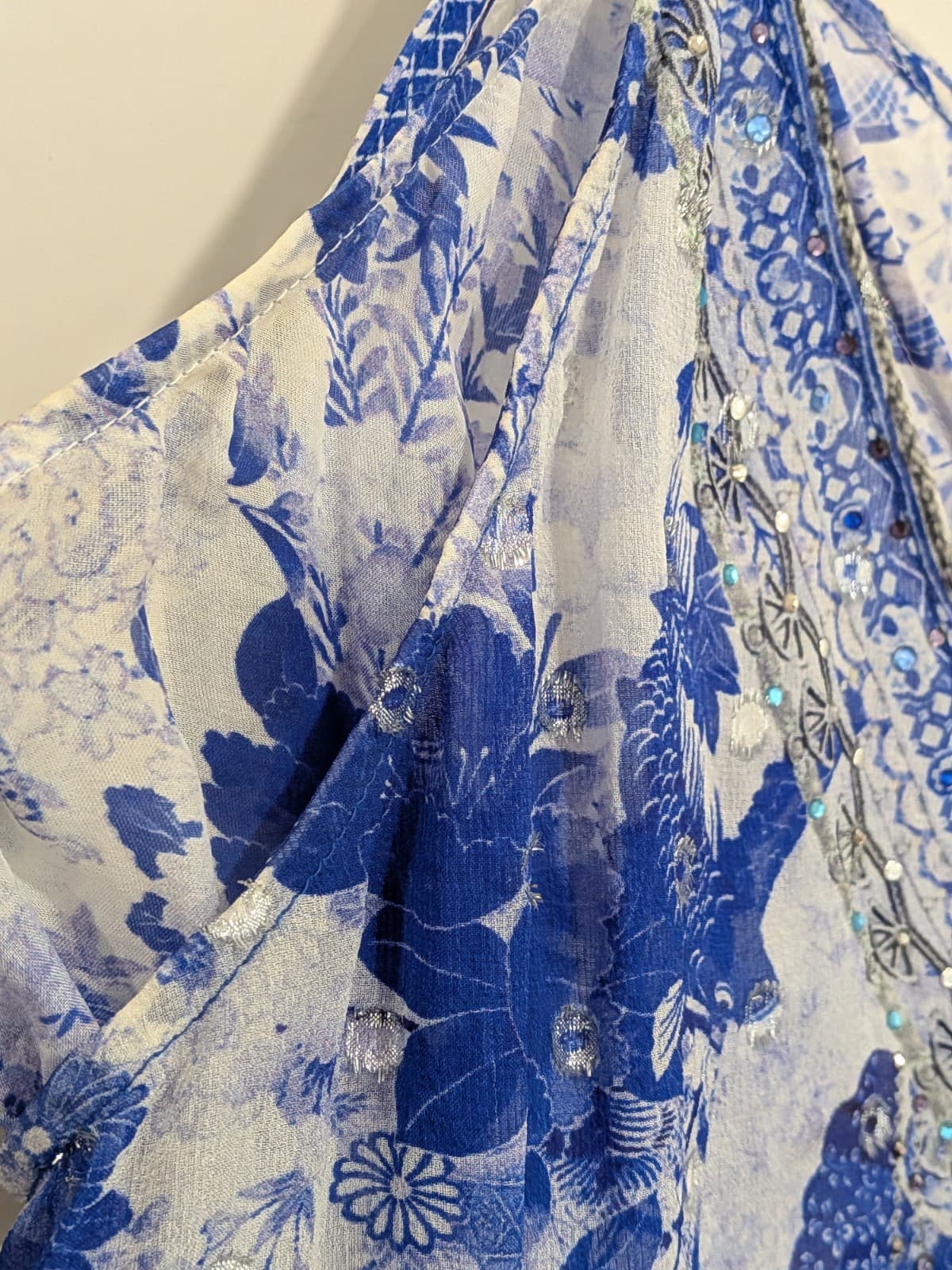 Camilla The Fan Sea Top Silk Floral Blue Print Cami Size L Crystals Embellished — photo 7 of 18