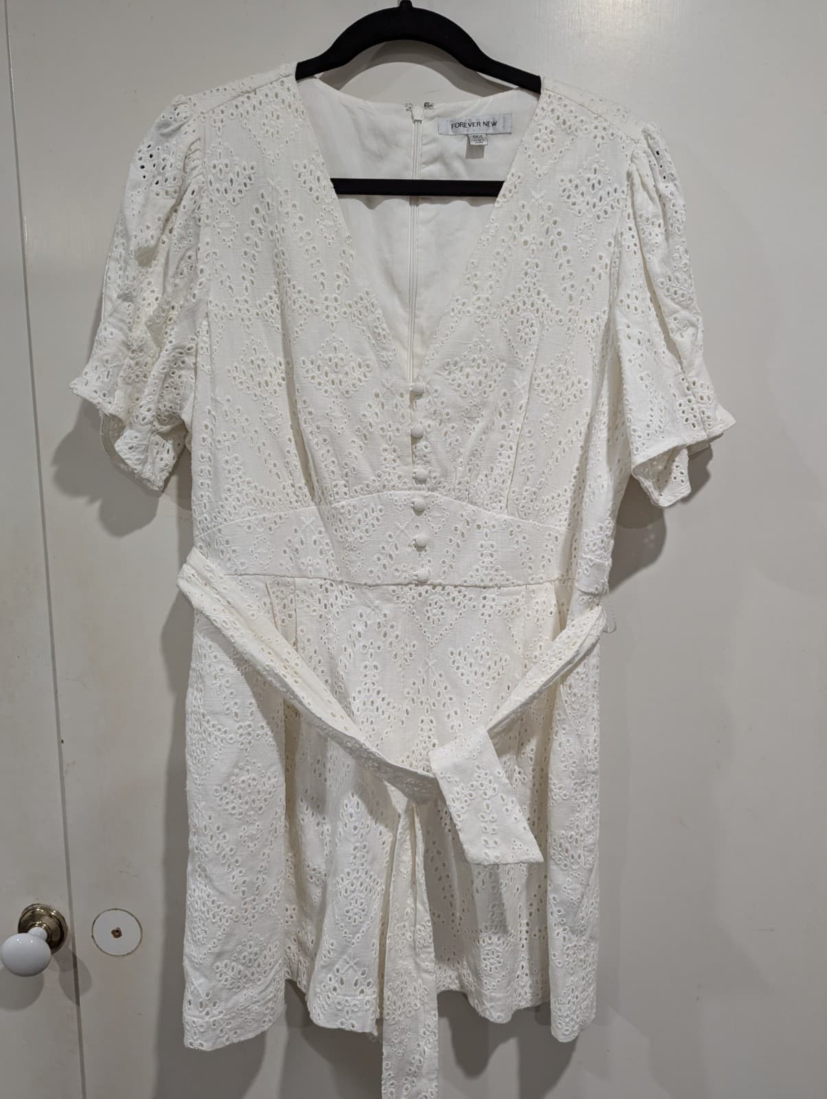 Forever New Playsuit Plus Size Aus 16 Us 14 White Linen Cotton Belted Shorts — photo 4 of 8
