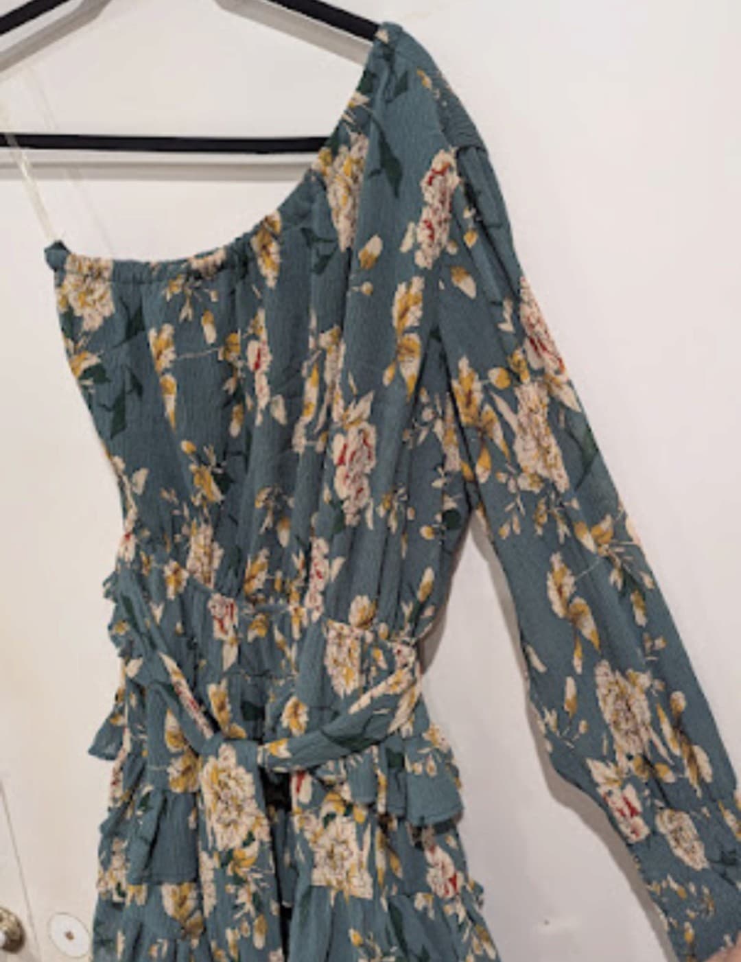 Pink Diamond Dress Size M Aus 10 US 6 Mini One Shoulder Green Ruffle Floral Fun — photo 4 of 6