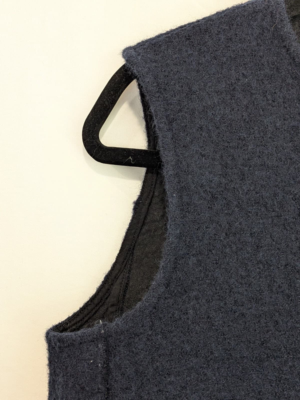 COS Wool Top Size AUS 10 US 6 Navy Sleeveless Boxy Designer Minimalist Luxury — photo 5 of 9