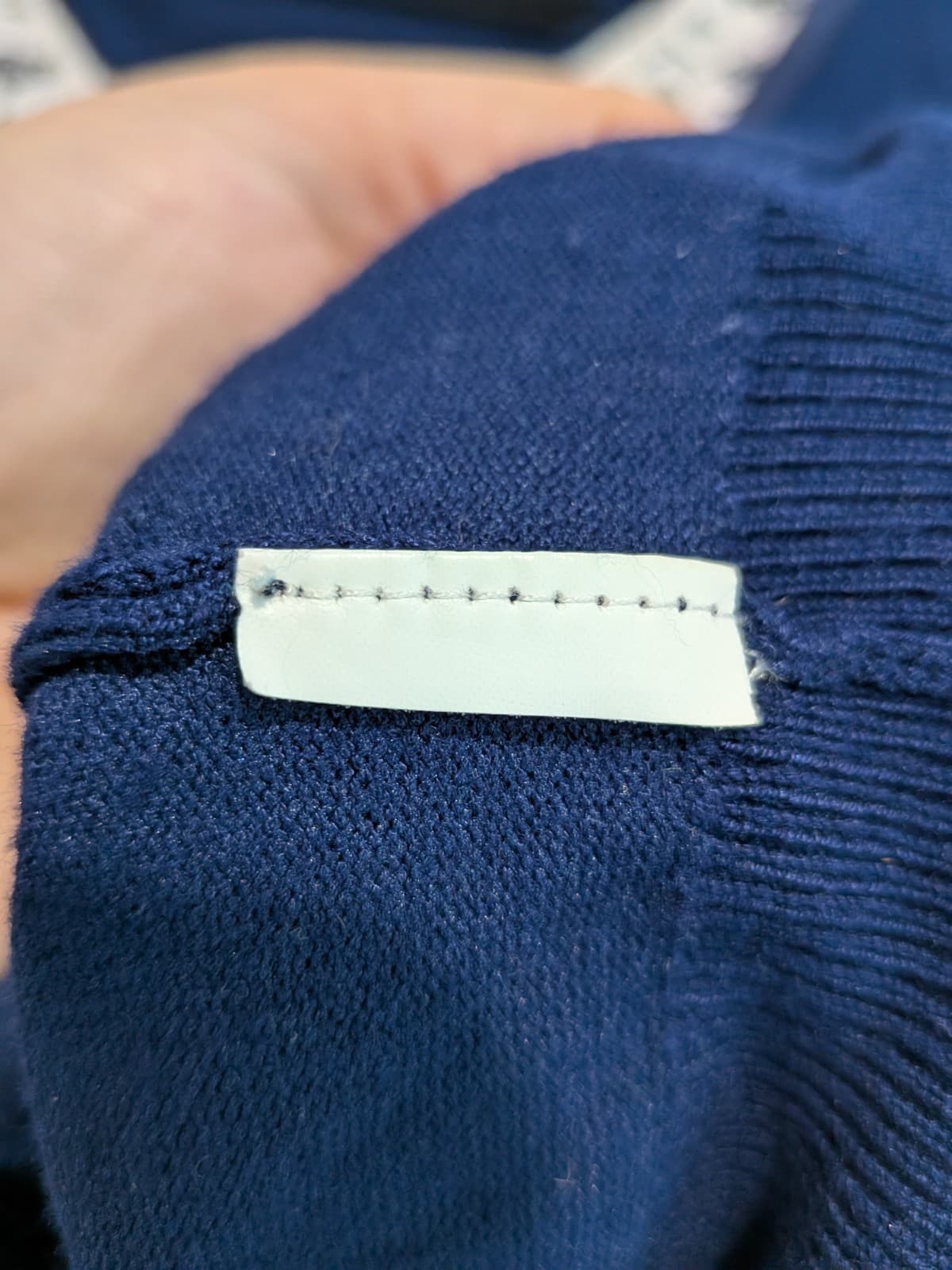 Review Cardigan Size AUS 16 US 12 Navy Lace Knit Cardigan Workwear Office — photo 10 of 12
