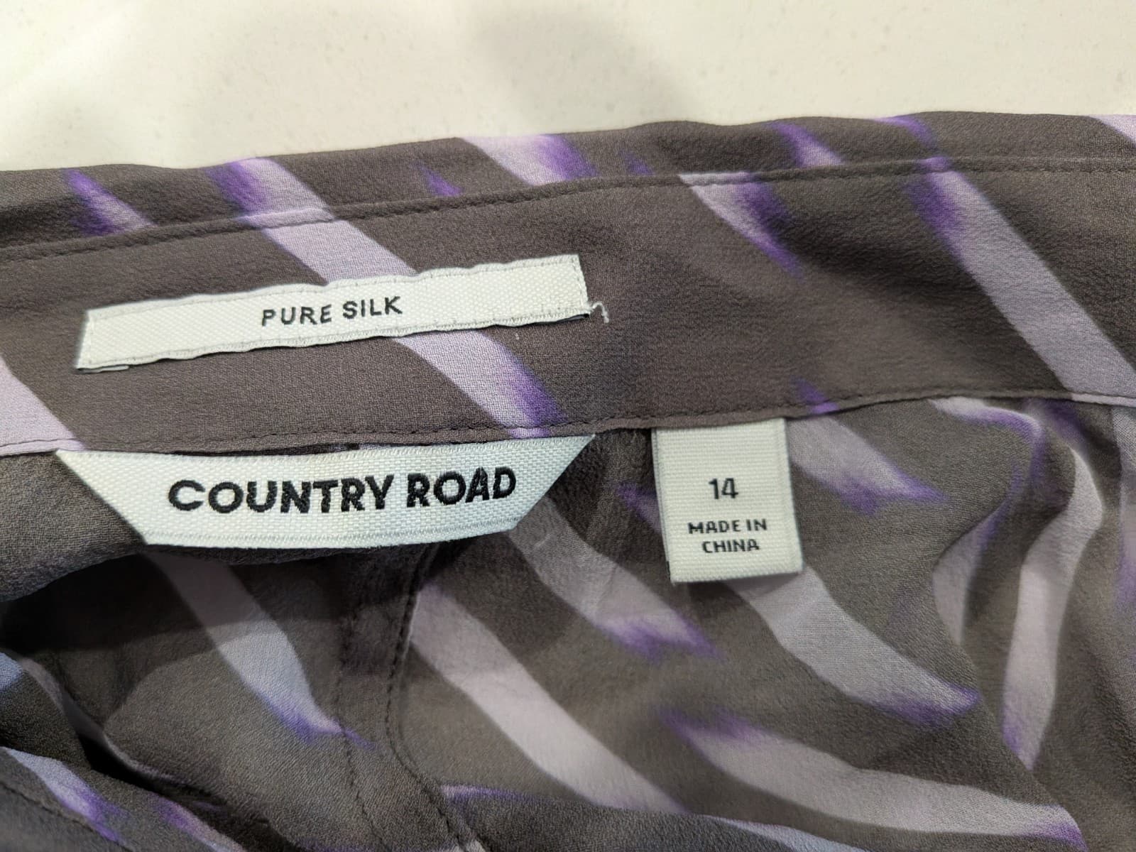 Country Road Blouse Size AUS 14 US 10 Pure Silk Oversized Designer Shirt — photo 10 of 10