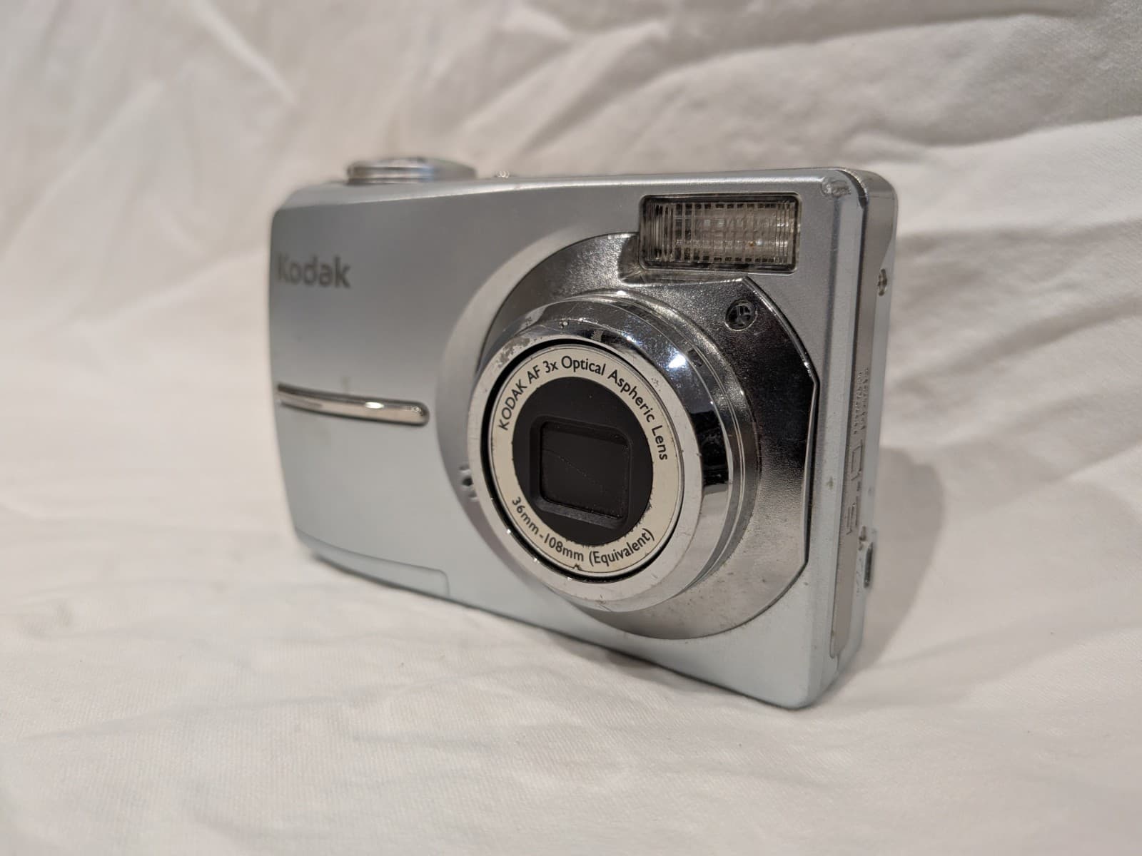 Kodak EasyShare C513 5MP Digital Camera Silver Tested Working Compact Retro Y2K — photo 3 of 17