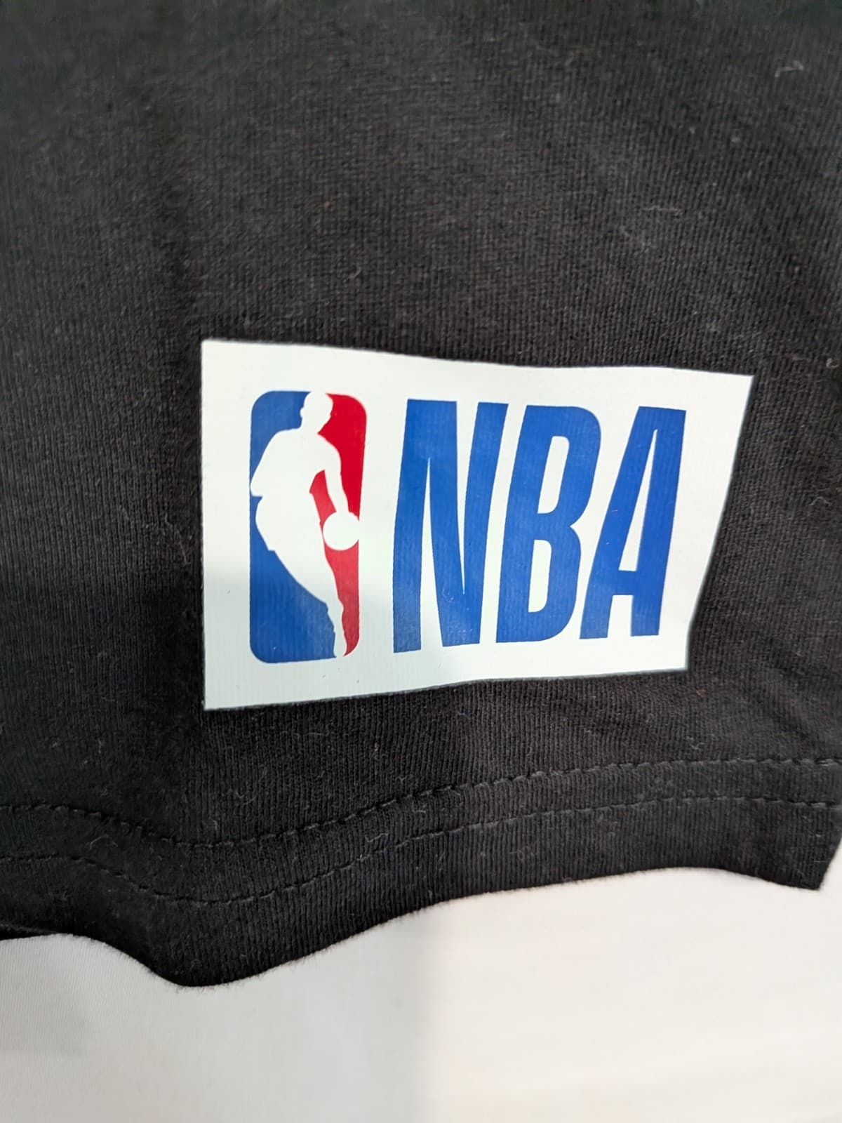 NBA Chicago Bulls Kids Tee Black Basketball Graphic Logo Shirt Youth Size 8 — photo 2 of 9