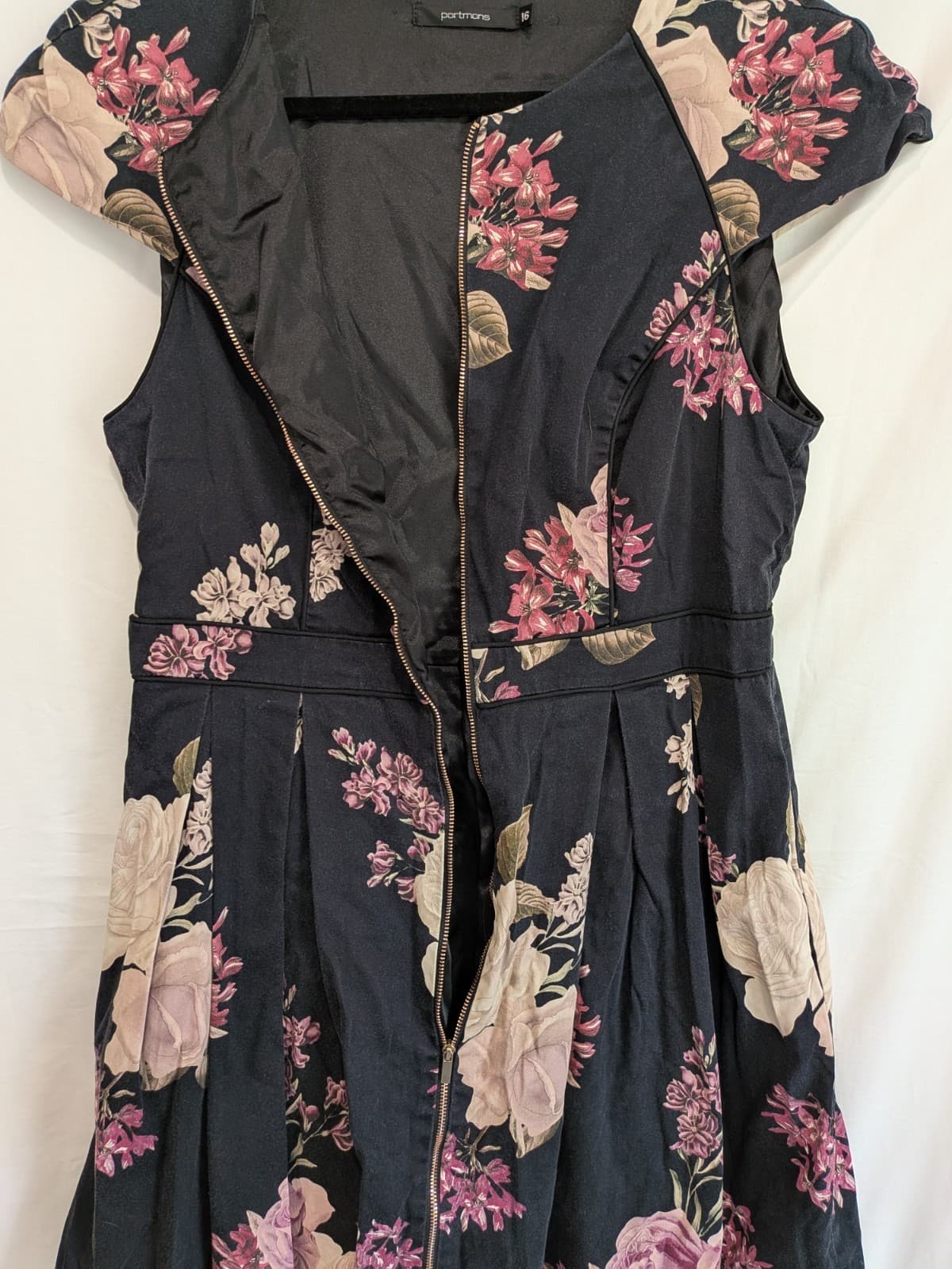 Portmans Floral Dress Size 16 Black Pink Rose Fit Flare Zip Front Party — photo 6 of 10