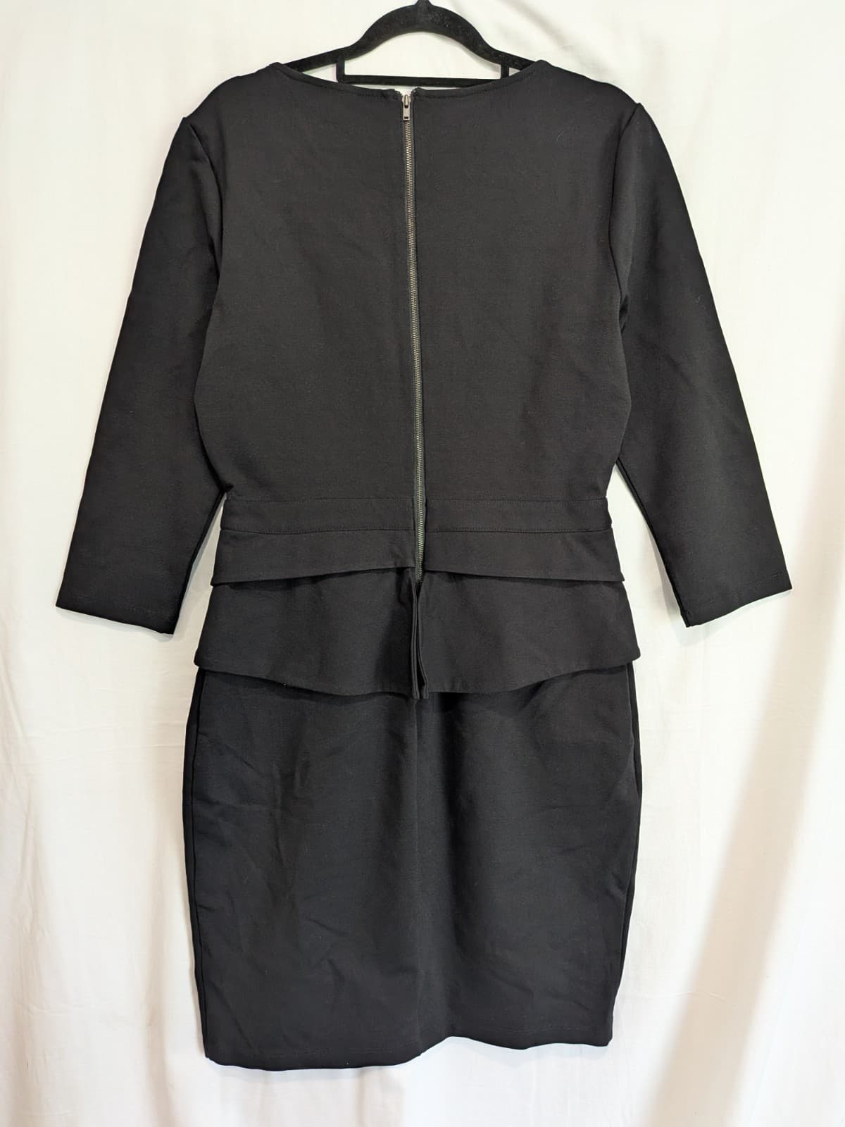 Portmans Black Peplum Pencil Dress Size 12 AUS US 8 Corporate Stretch Work — photo 9 of 9