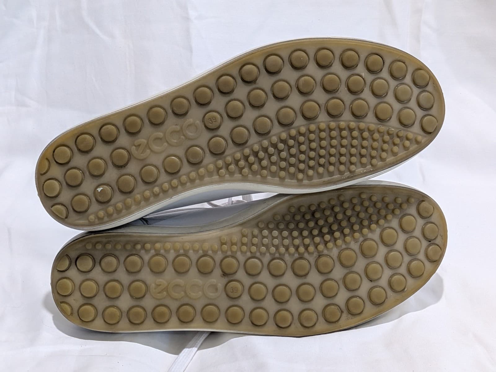 Ecco Wide Fit Sneakers White Leather Orthopedic Comfort Shoes Size EU 39 AU 8.5 — photo 16 of 17