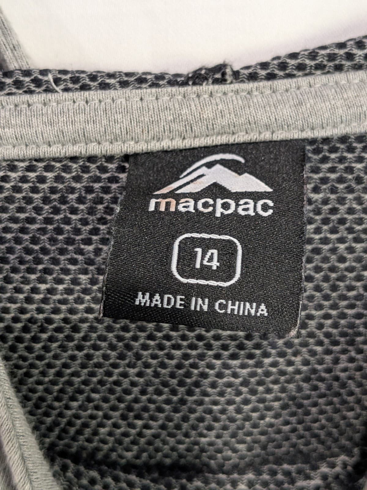 Macpac Hoodie Womens Size 14 Grey Navy Pullover Outdoor Hiking Casual Top — photo 7 of 9