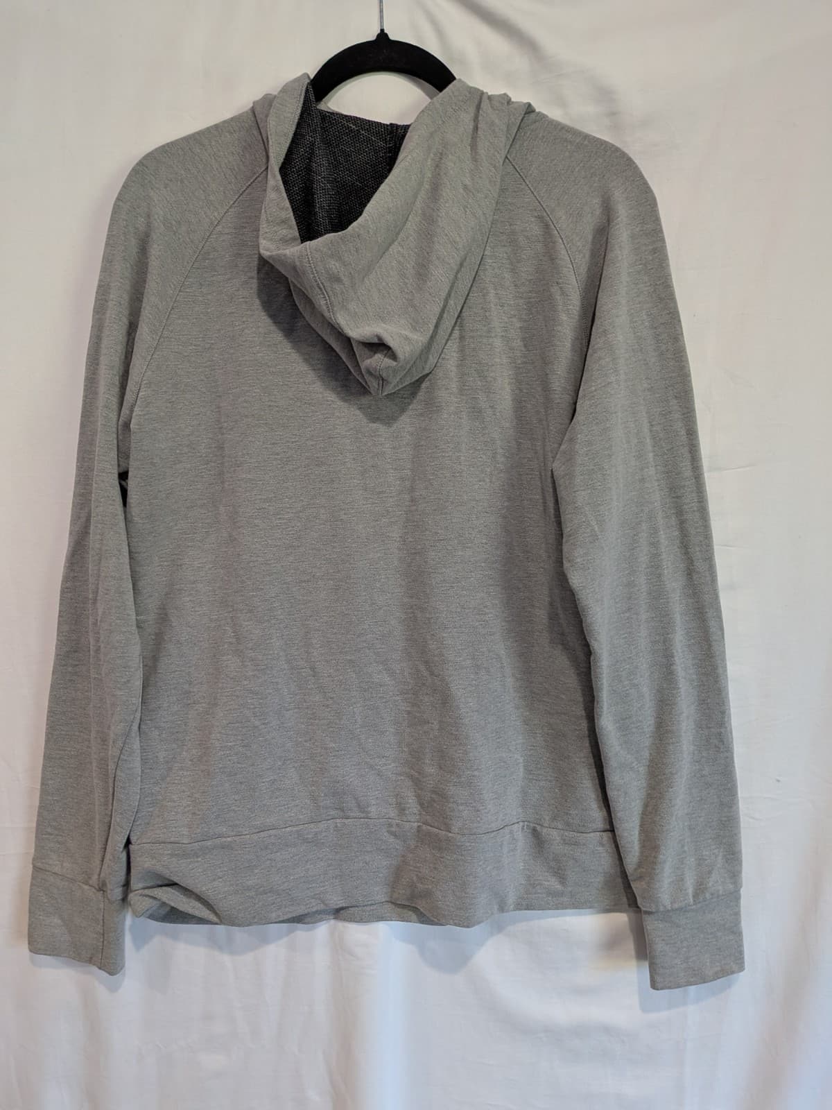 Macpac Hoodie Womens Size 14 Grey Navy Pullover Outdoor Hiking Casual Top — photo 9 of 9