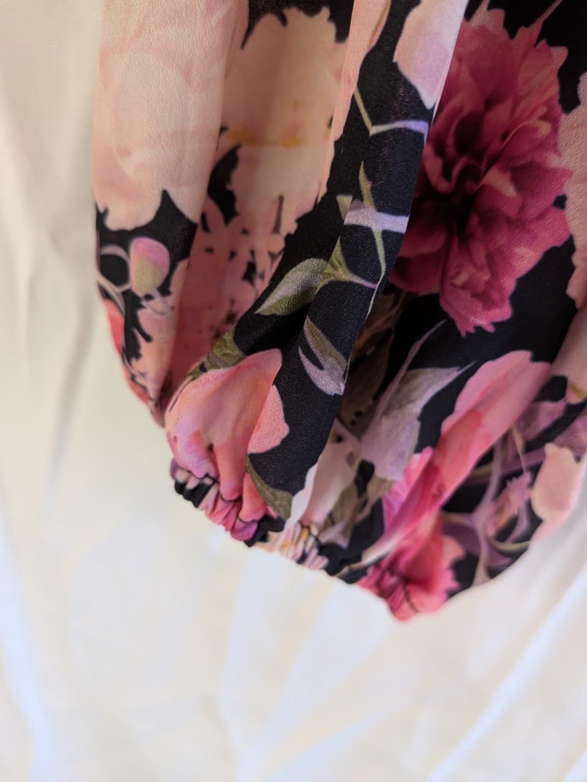 Portmans Tops Bundle Size 14 White Pink Tie Neck Floral Blouse Workwear Corporat — photo 17 of 21