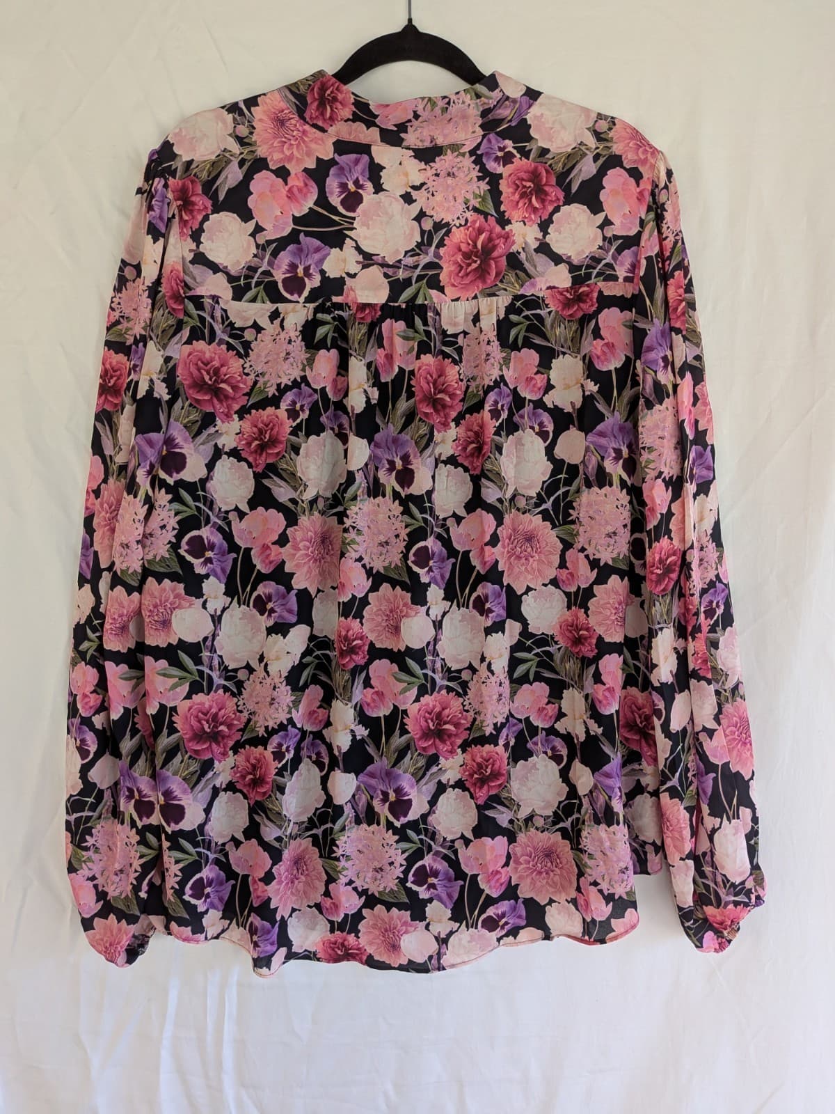 Portmans Tops Bundle Size 14 White Pink Tie Neck Floral Blouse Workwear Corporat — photo 21 of 21