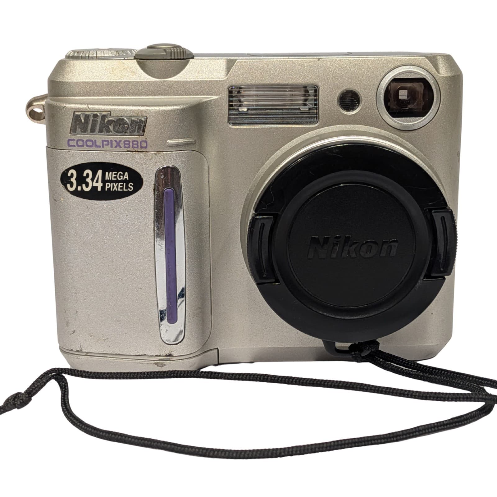 Nikon Coolpix 880 3.34MP Vintage Digital Camera Tested Working w/ Lens Cap — photo 1 of 16