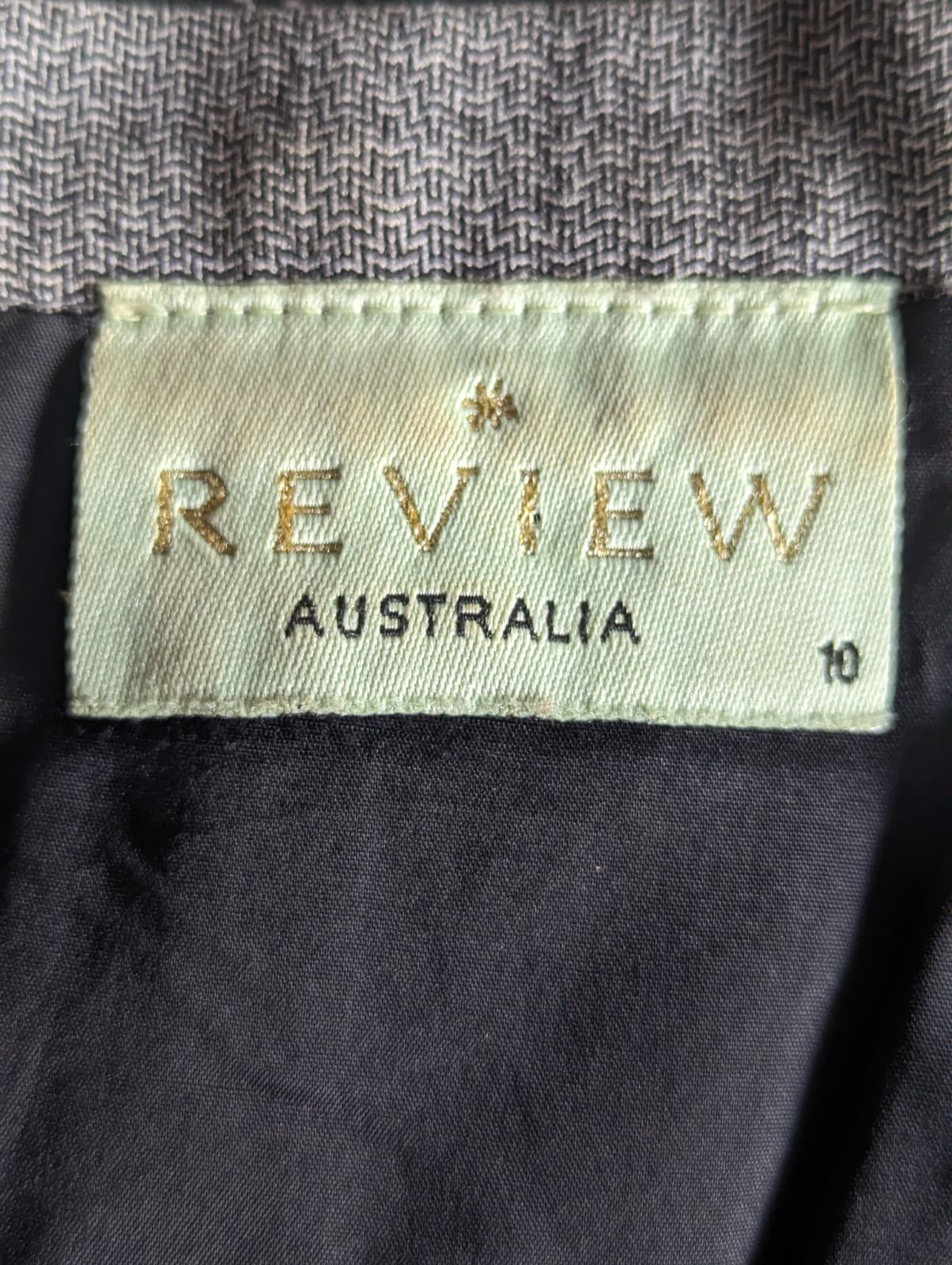 Review Skirt Size 10 Aus 6 Us Grey Pleated Hem Pencil Corporate Classic 2010s — photo 9 of 9