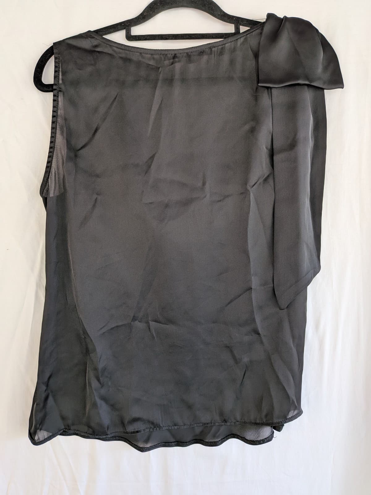 Review Top Size 10 Black Cowl Neck Bow Sleeveless Evening Party Blouse — photo 7 of 7