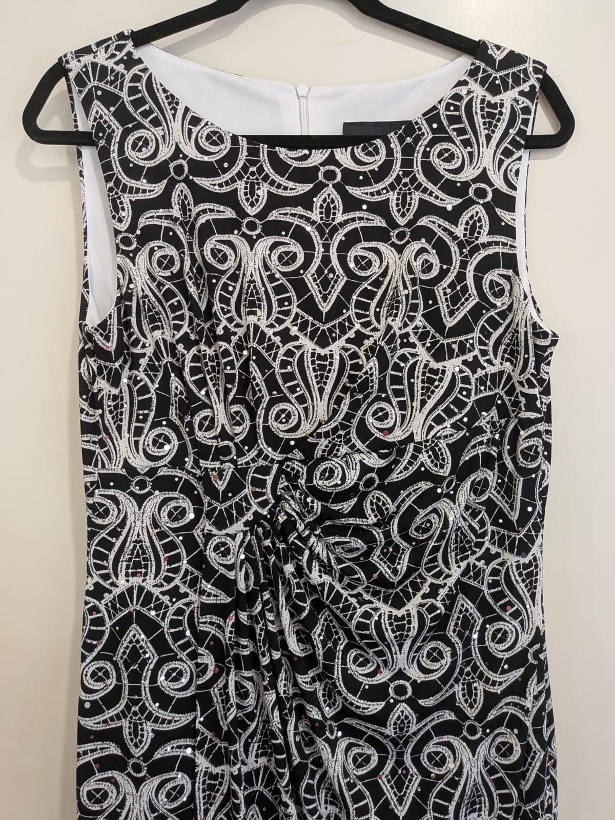 Frank Lyman Dress Size 12 Black White Sequin Pencil Sleeveless Occasion Evening — photo 5 of 11