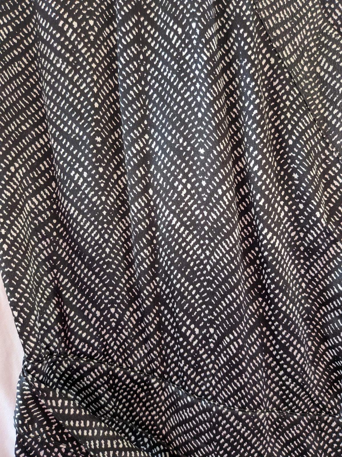 Jeanswest Premium Silk Wrap Playsuit Black White Print Sleeveless Tie Size 10 — photo 4 of 13