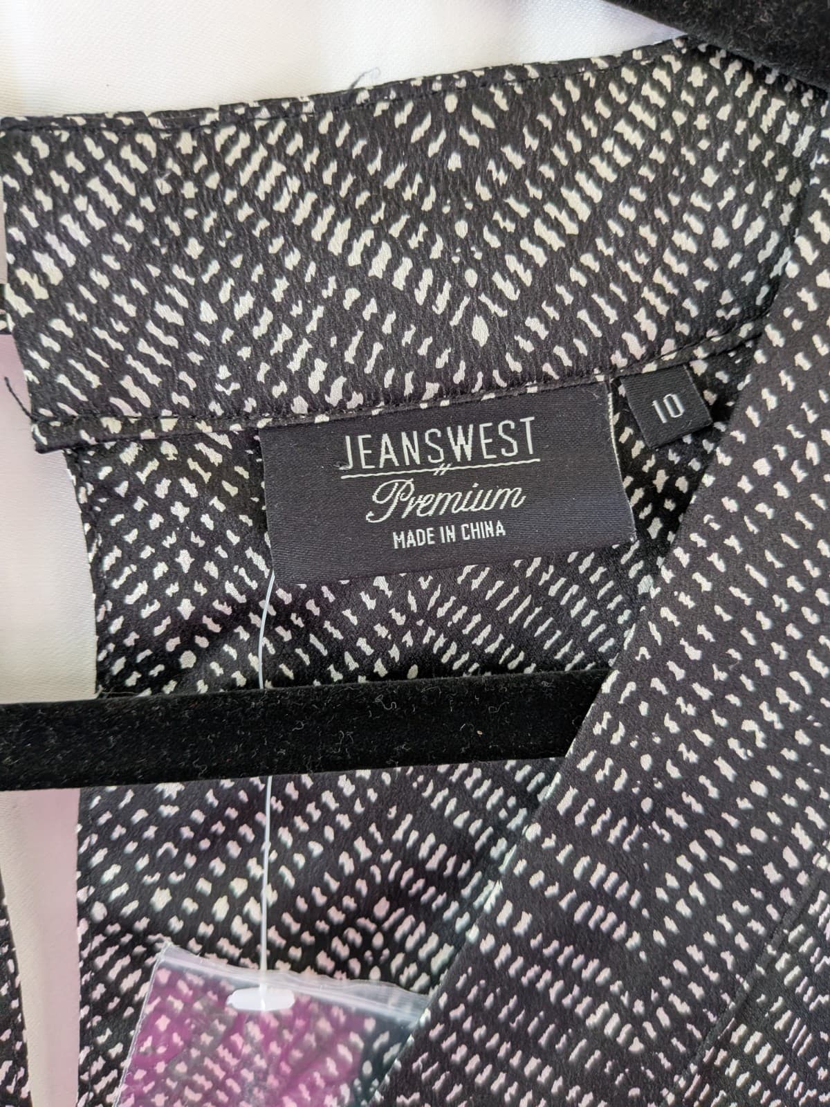 Jeanswest Premium Silk Wrap Playsuit Black White Print Sleeveless Tie Size 10 — photo 7 of 13