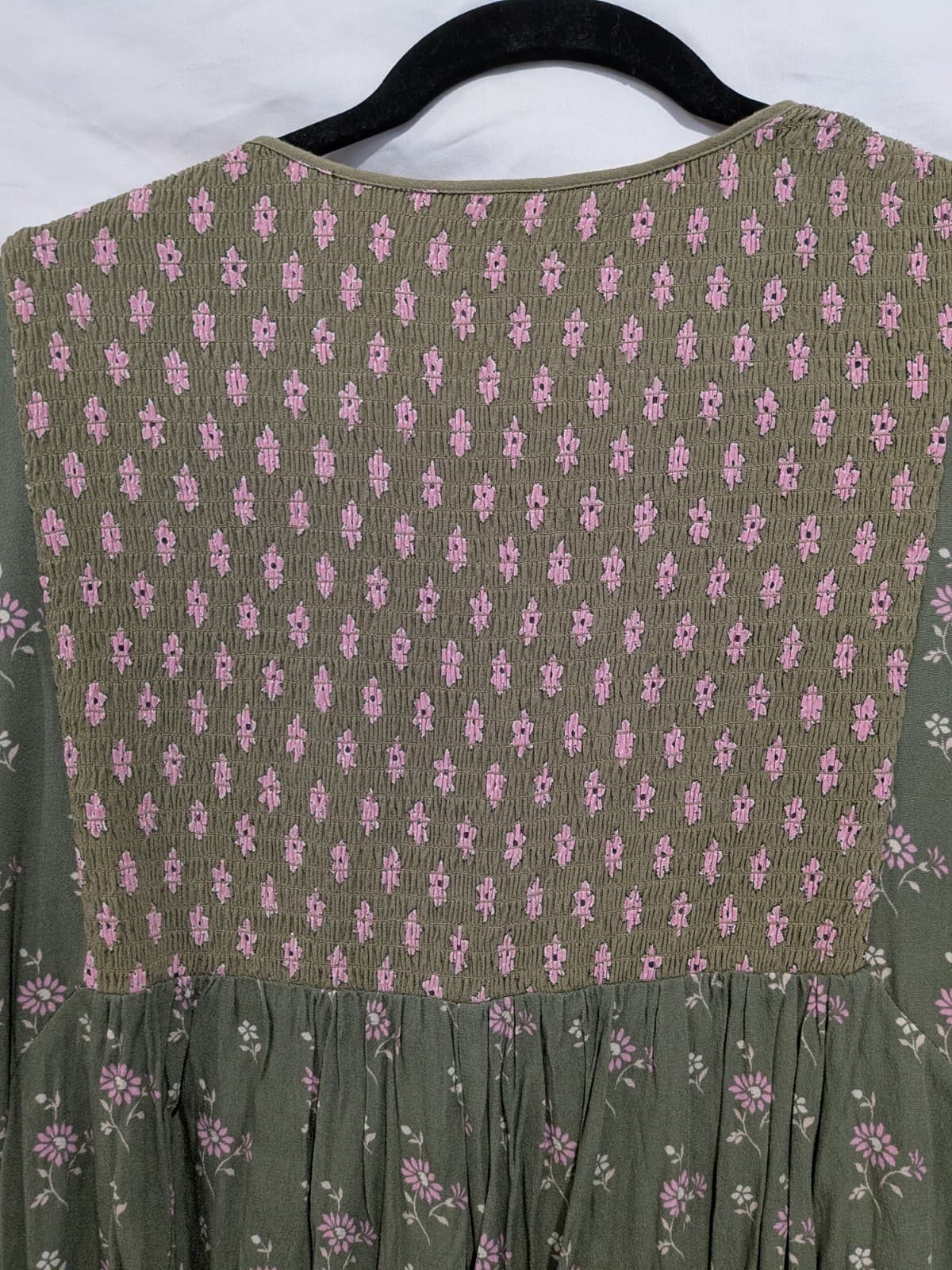 Spell Lionheart Romper Olive Grove Size Small Boho Floral Rayon Playsuit Green — photo 15 of 15