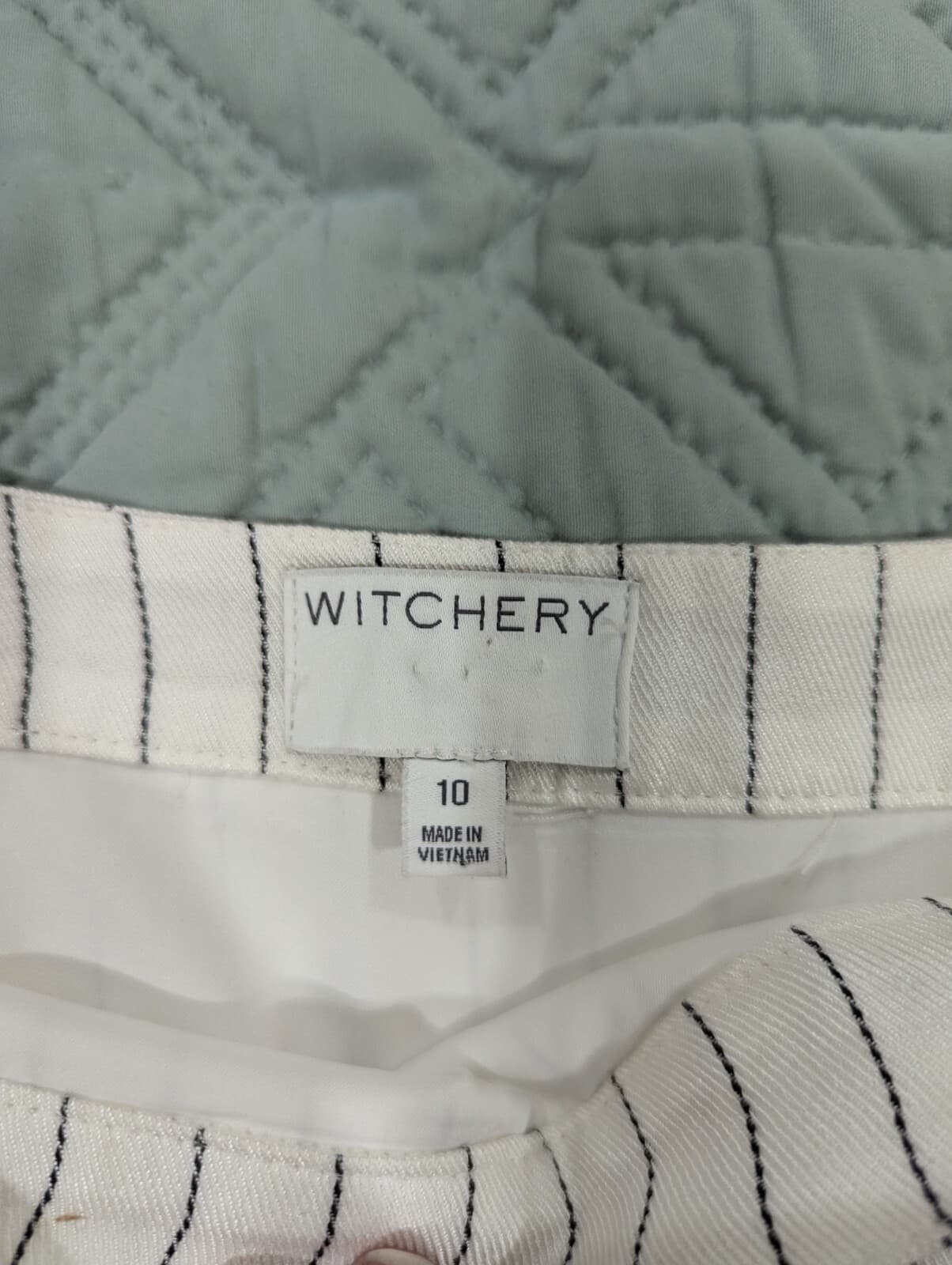 Witchery Skirt White Pinstripe Cotton Mini Pocket Casual Size Aus 10 Us 6 — photo 5 of 6