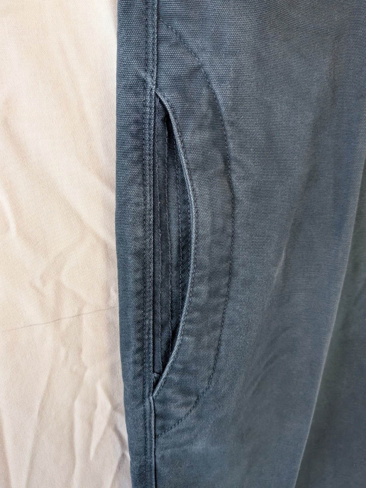 Timberland Pants Lynwood Size 36 Mens Navy Casual Workwear Zip Pocket — photo 4 of 16