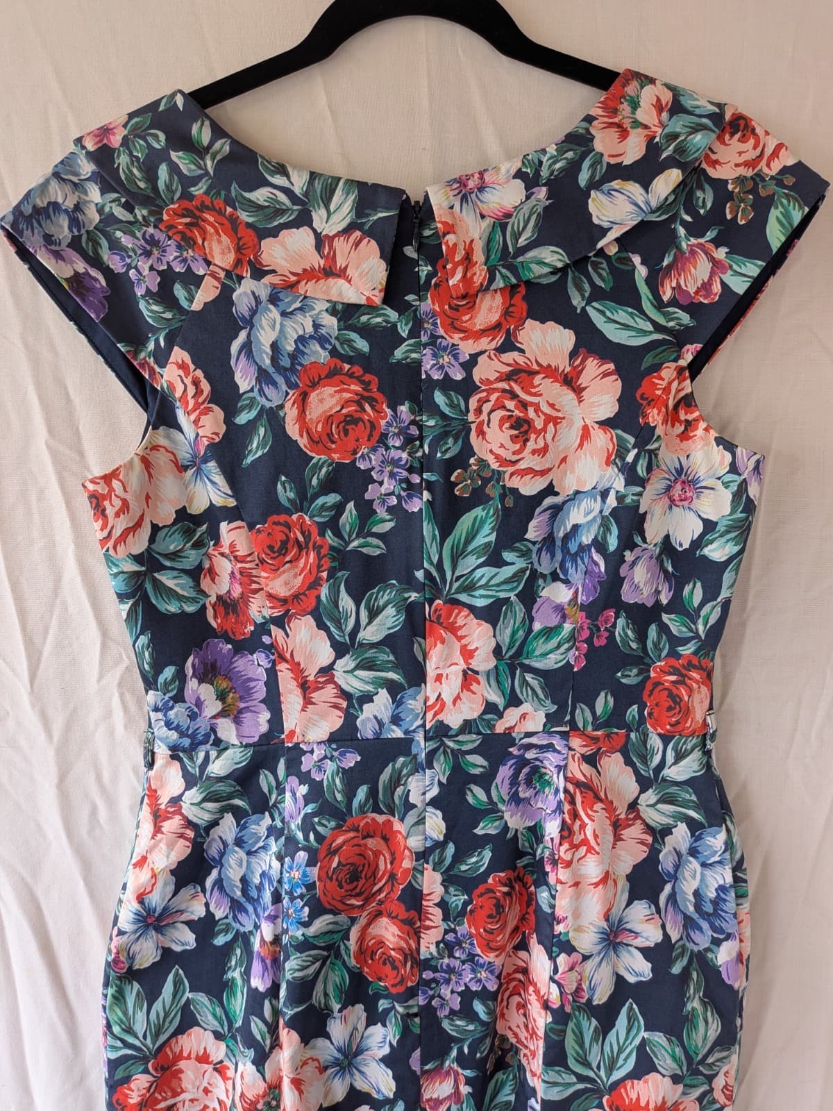 Review Dress Size Aus 10 Us 6 Floral Pencil Navy Wiggle Retro Pinup Cocktail — photo 10 of 11