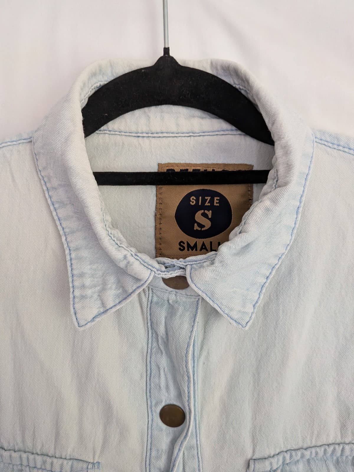 Refuge Denim Shacket Top Light Wash Oversized Button Front Utility Shirt Small — photo 6 of 9