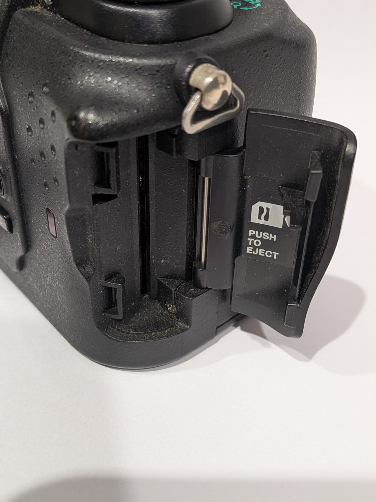 Olympus Camedia C-3040 Zoom 3.3MP Vintage CCD Digital Camera Tested Working — photo 11 of 14