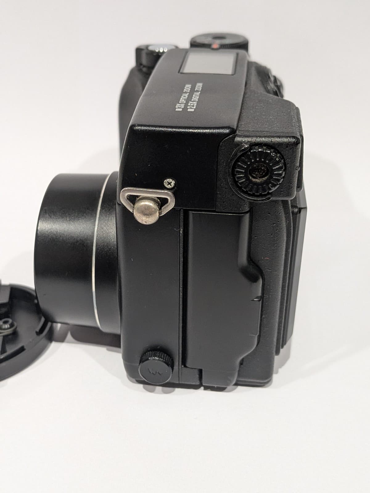 Olympus Camedia C-3040 Zoom 3.3MP Vintage CCD Digital Camera Tested Working — photo 7 of 14