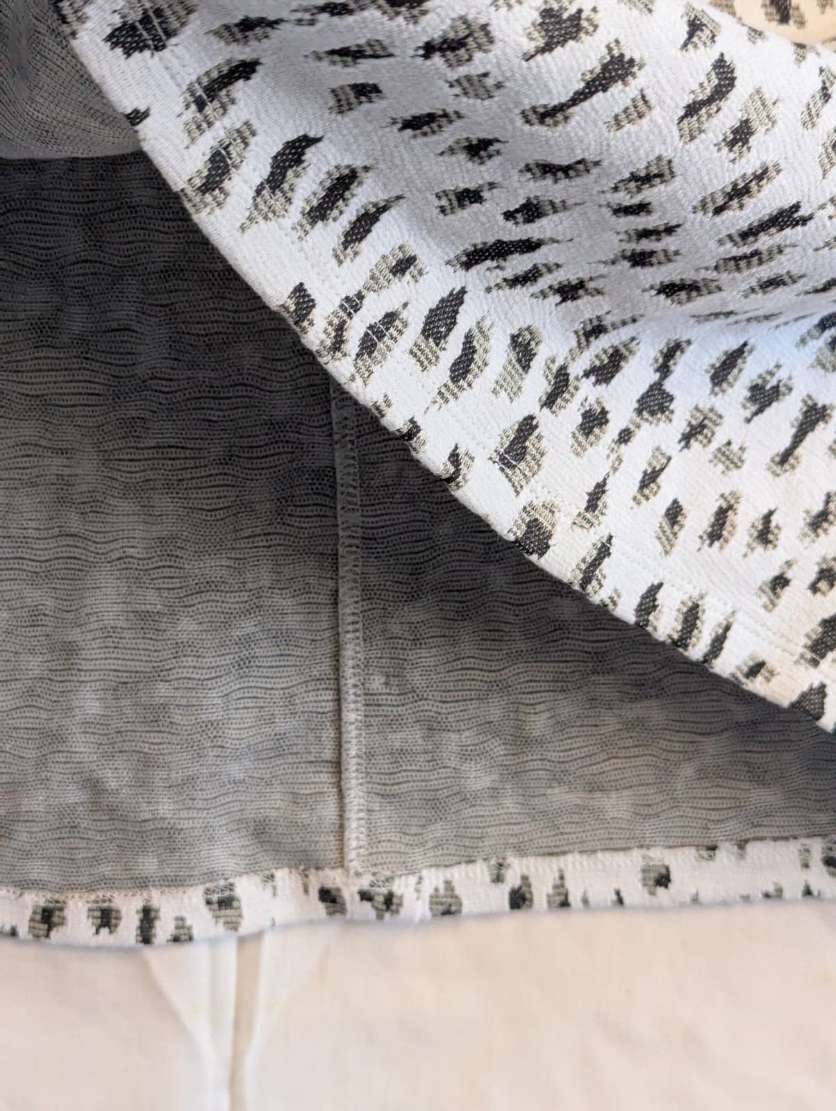 W Lane Top Animal Print Jacquard Cowl Black White Size M AUS 10 US 6 Blouse — photo 6 of 9