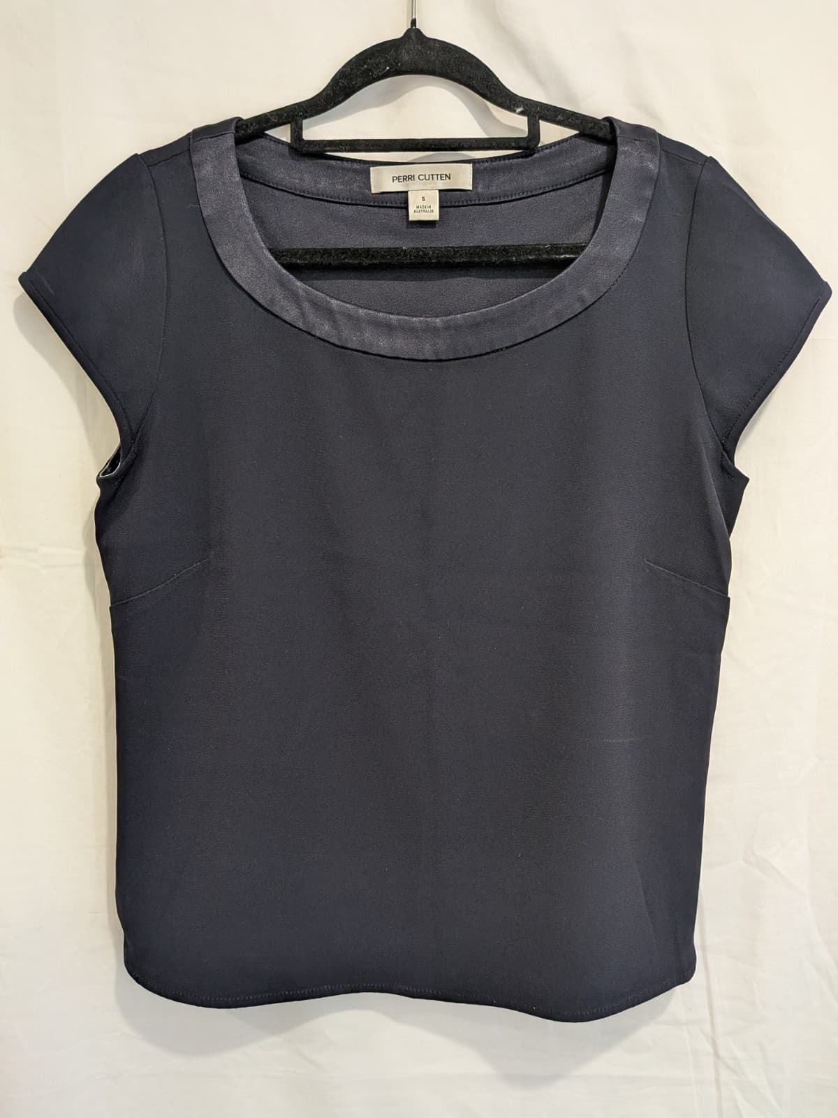 Perri Cutten Tops Bundle 2x Size S AU10 Pink Navy Made Australia Corporate — photo 2 of 14