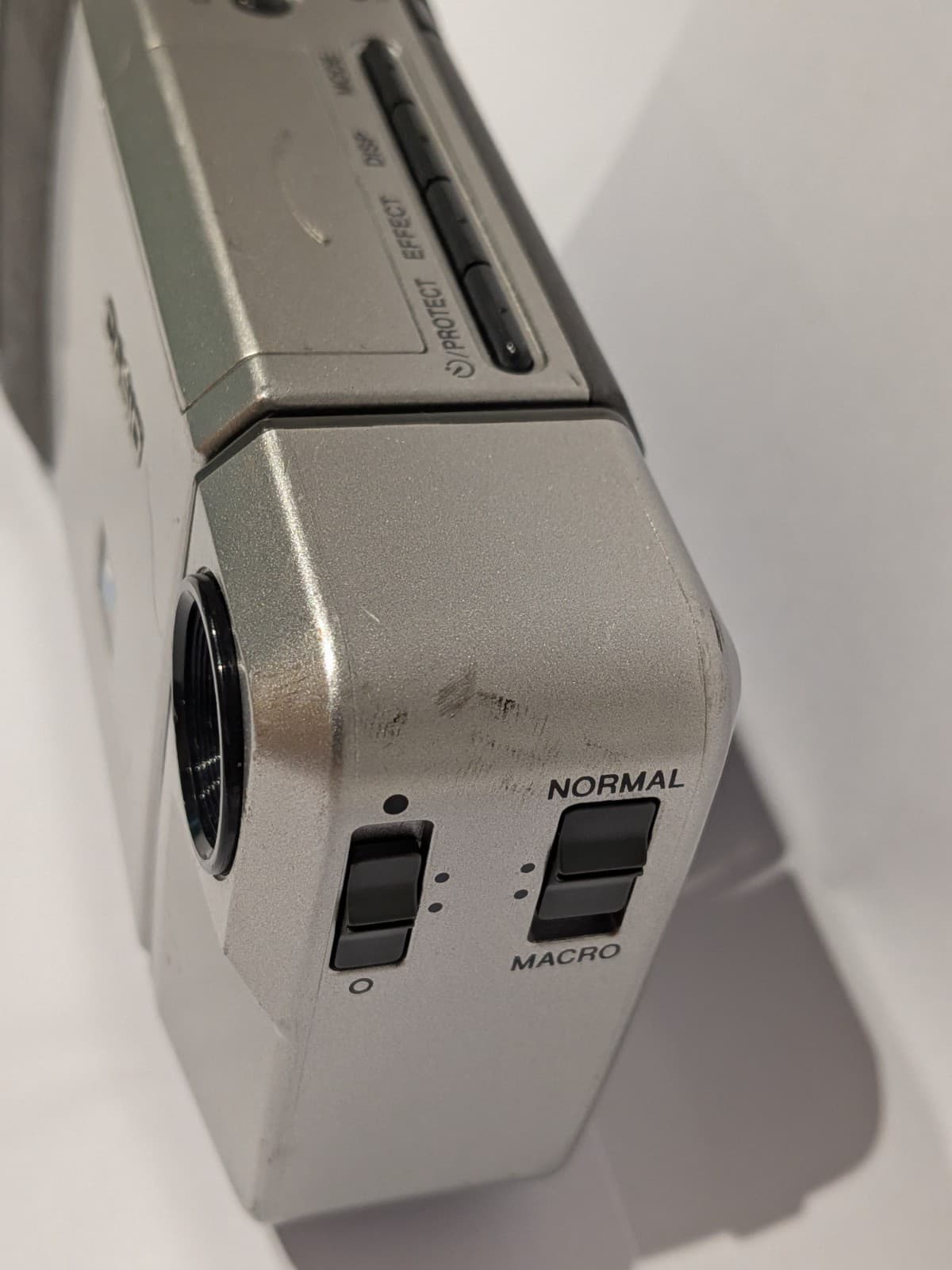 Casio QV-100 LCD Digital Camera Swing Lens Vintage Y2K Working Read Description — photo 5 of 16