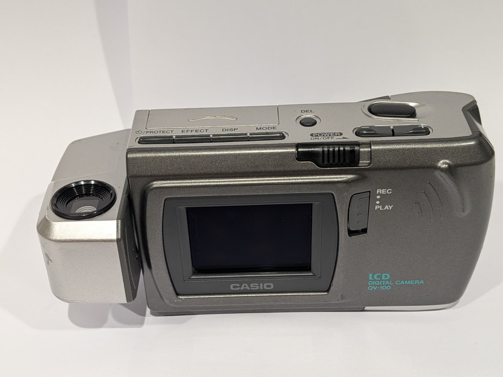 Casio QV-100 LCD Digital Camera Swing Lens Vintage Y2K Working Read Description — photo 9 of 16