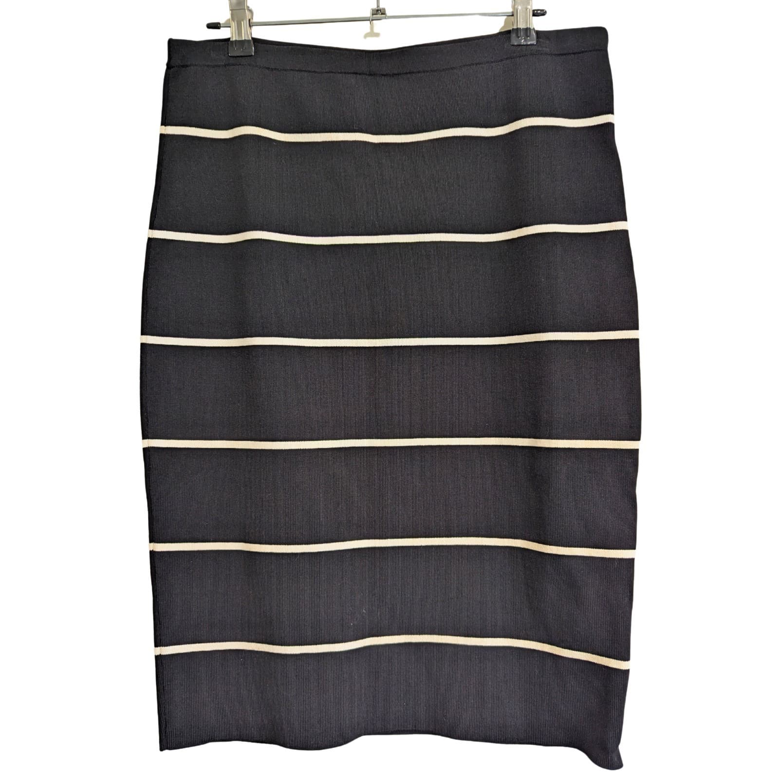 Tokito Knit Skirt Size Aus 14 US 10 Black White Stripped Viscose Pencil Workwear — photo 2 of 7